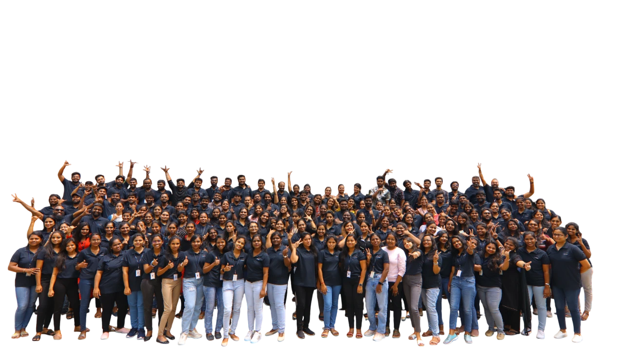 Synergy Technologies team, 400 recruitment experts, Synergy employees